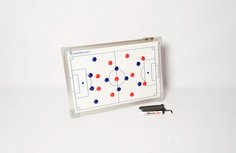 Coachbord voetbal - 30 x 45 cm - Inclusief draagtas en accessoires Coachbord voetbal - 30 x 45 cm - Inclusief draagtas en accessoires