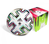 Adidas uniforia voetbal met box Adidas uniforia voetbal met box